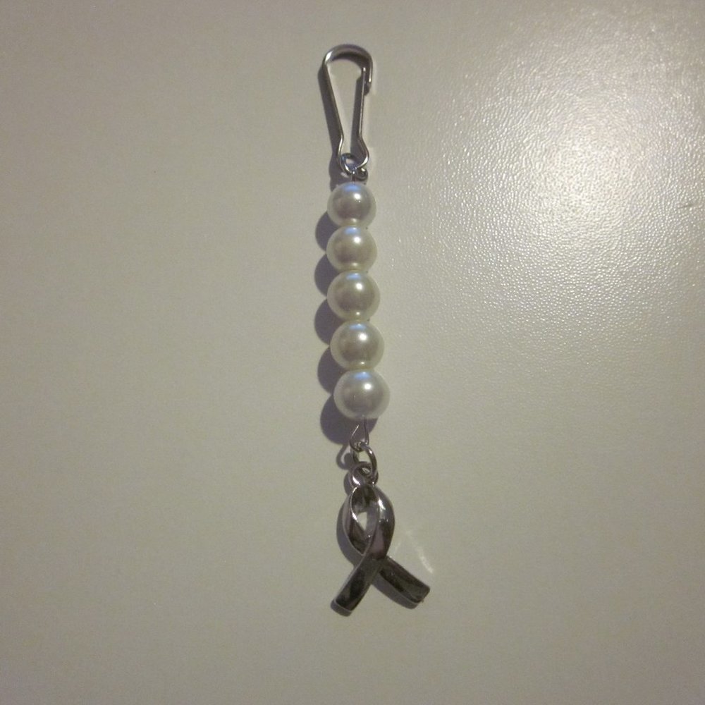 Silver Ribbon Awareness Zipper Charm